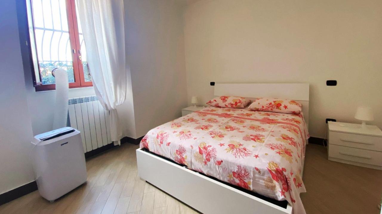 Ferienwohnung La Soffitta Vicino Al Mare Castellammare di Stabia Exterior foto